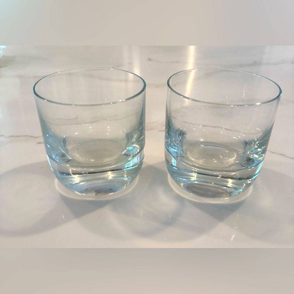 Elegant and Solud Clear Glass Tumblers Set